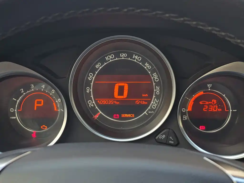 Citroen C4L — миниатюра 25