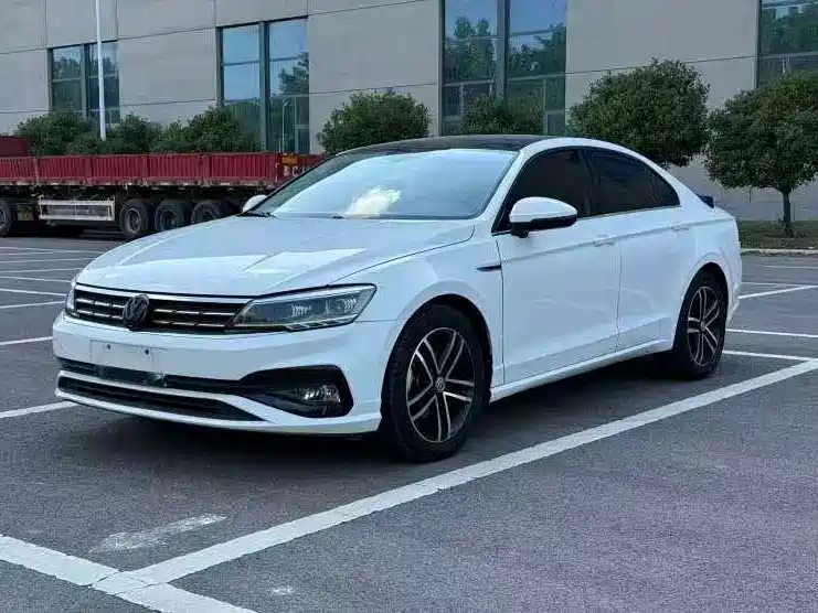 Volkswagen Lamando 2021
