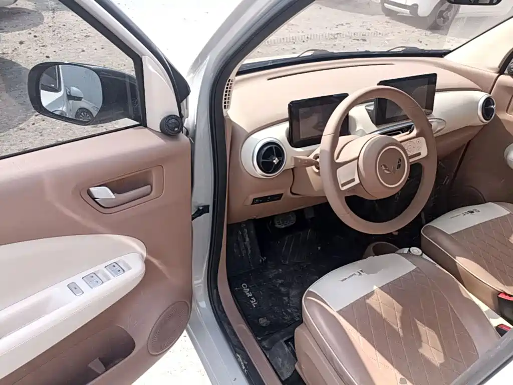 Wuling MINIEV — миниатюра 16