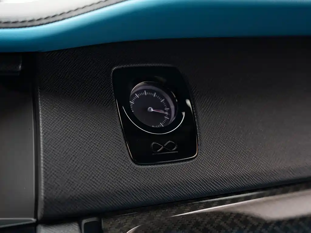 Rolls-Royce Cullinan — миниатюра 27