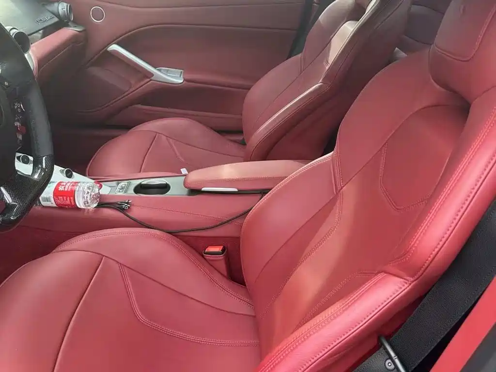 Ferrari F12berlinetta — миниатюра 5