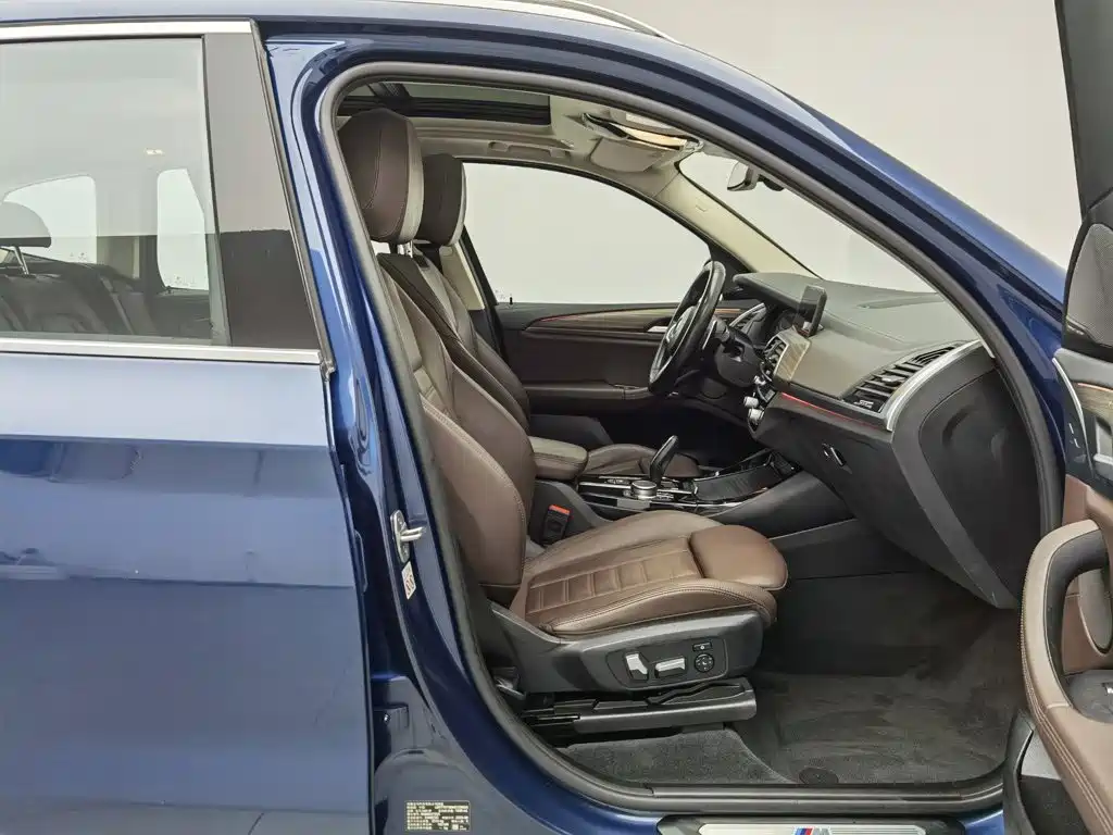 BMW X3 — миниатюра 23