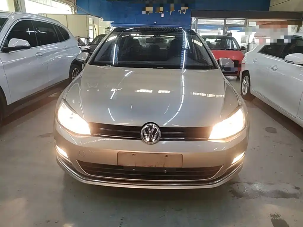 Volkswagen Golf — миниатюра 3