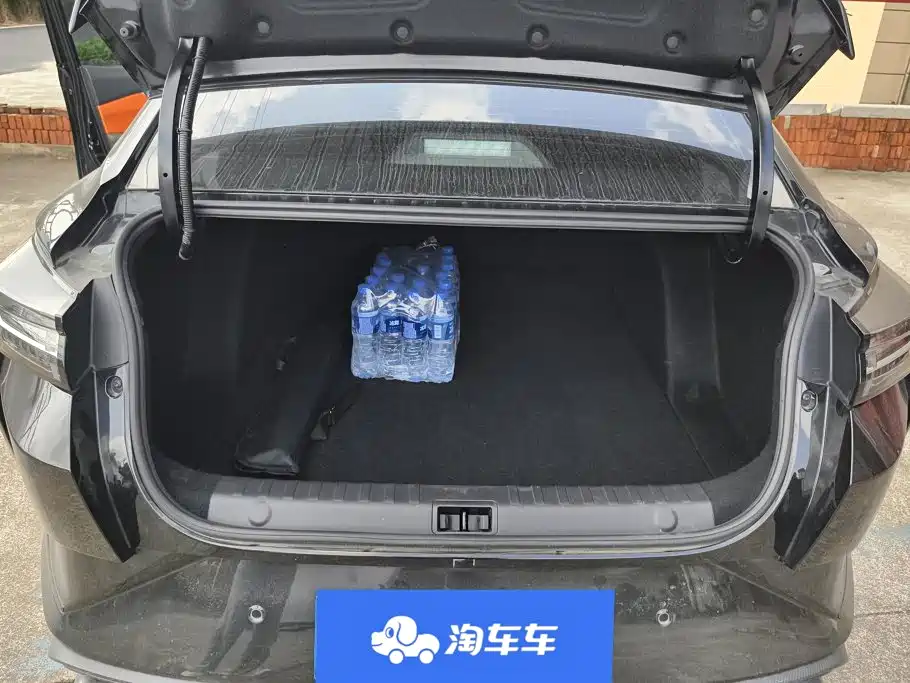 Aeolus Yixuan — миниатюра 4