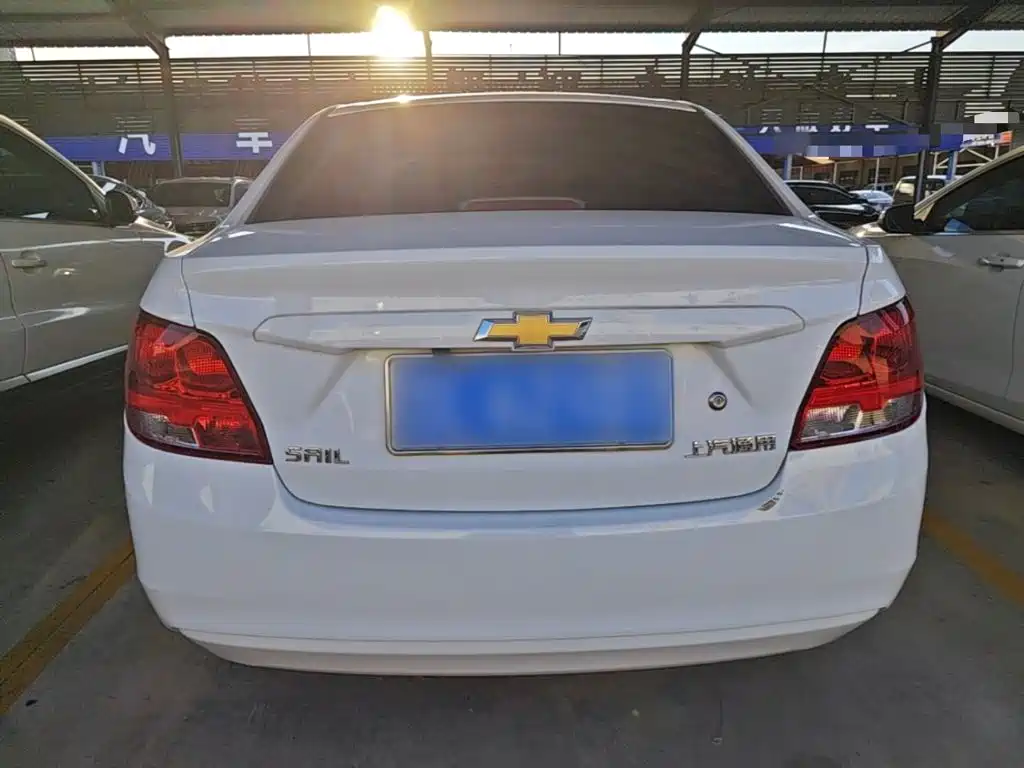 Chevrolet Sail — миниатюра 6