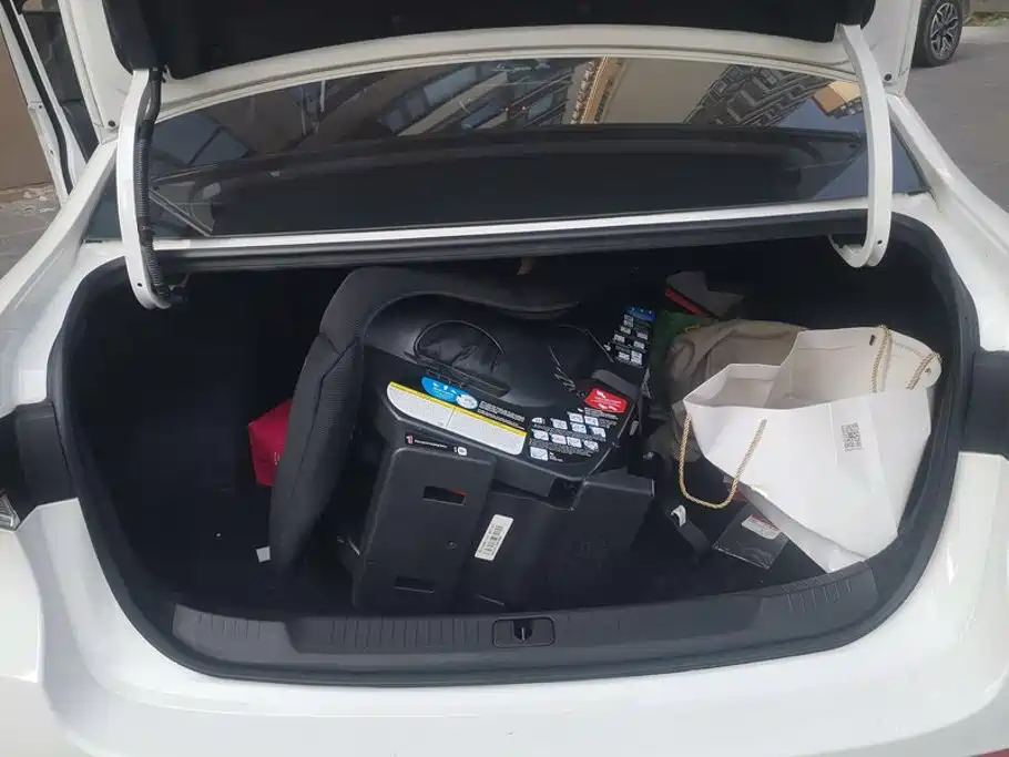 Buick Excelle — миниатюра 4