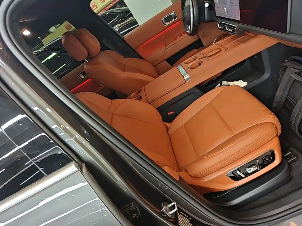 Li Auto Li L8 — миниатюра 25