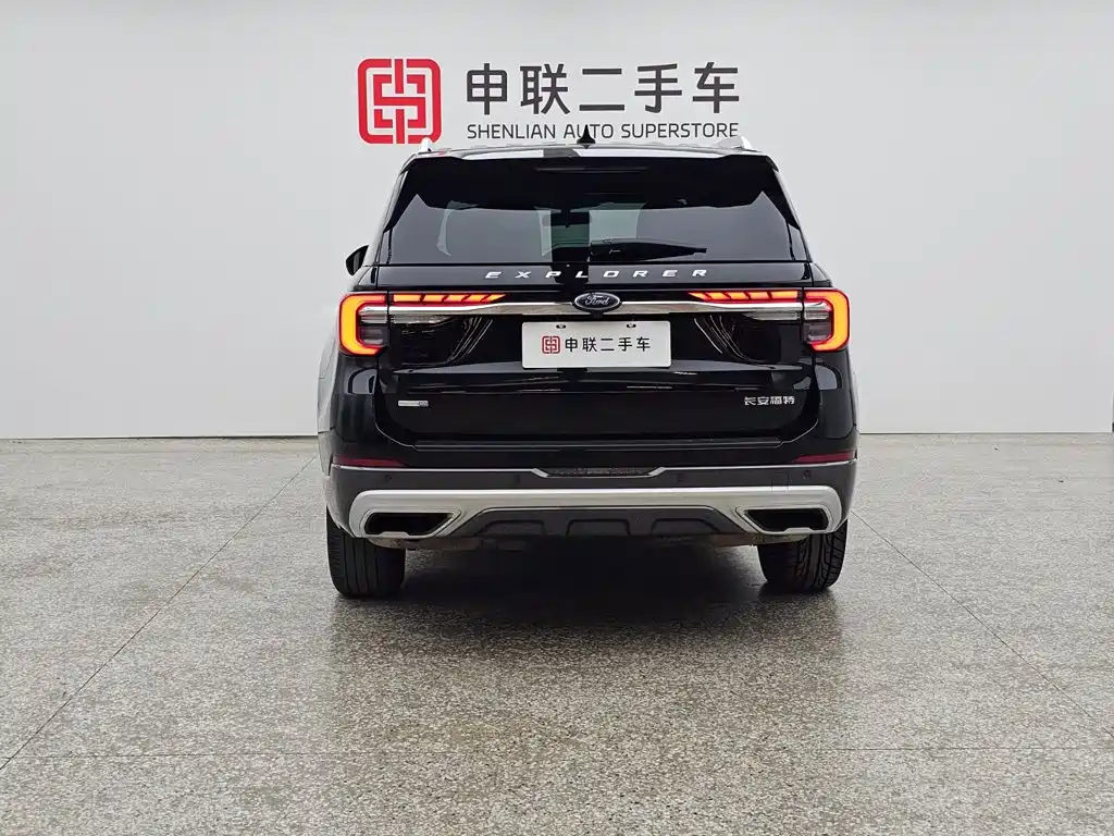 Ford Explorer — миниатюра 2
