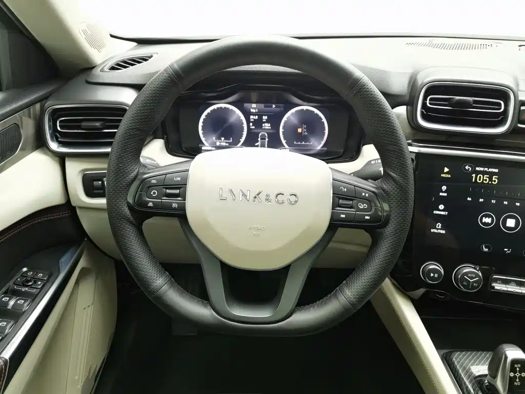 Lynk & Co 02 — миниатюра 11