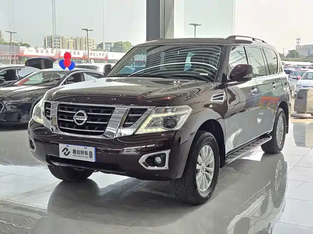 NISSAN TOURE 2018