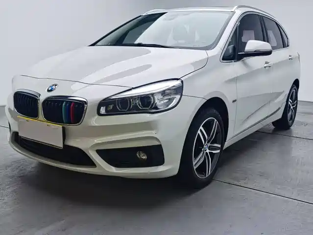 BMW 2 SERIES STATION WAGON 2017