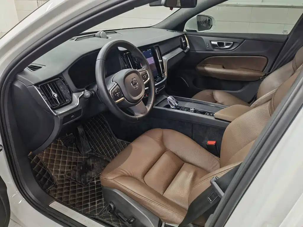 Volvo S60 — миниатюра 8
