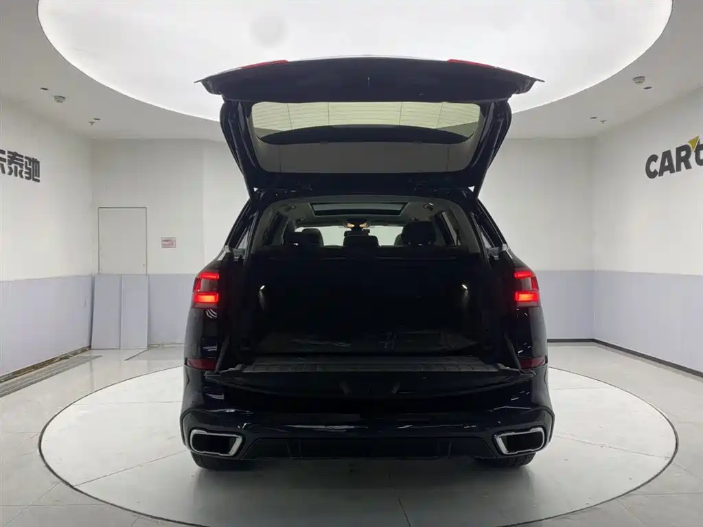 BMW X5 2019 xDrive40i M Sport