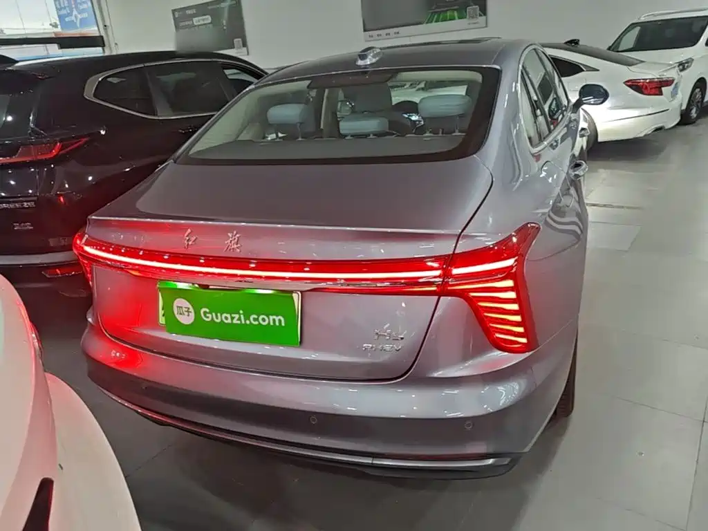 Hongqi Hongqi H5 PHEV — миниатюра 6
