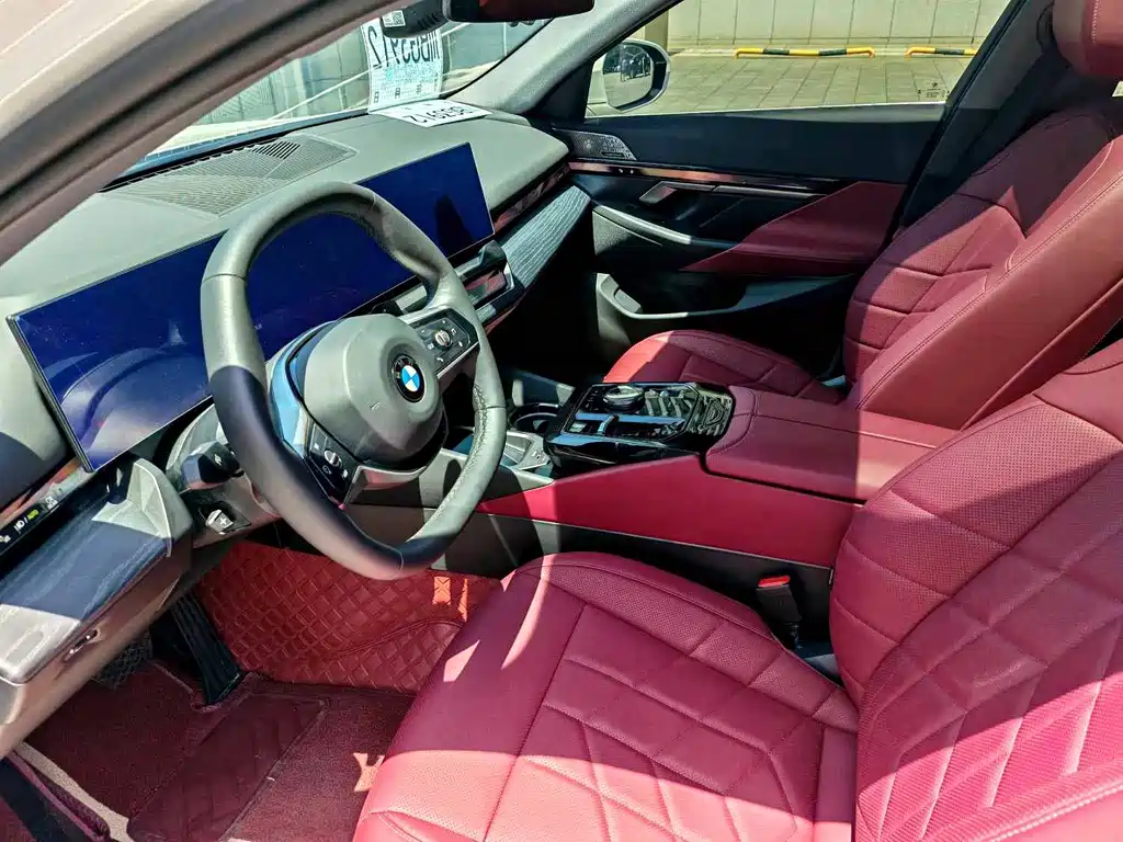 BMW 5 Series 5 2024 530Li Lead Luxury