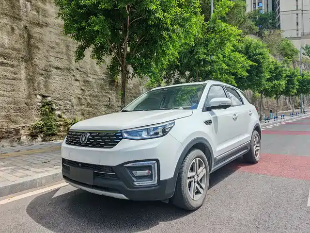 CHANGAN  CS55