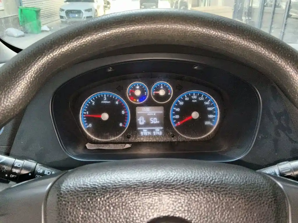 Foton Tuyano — миниатюра 12