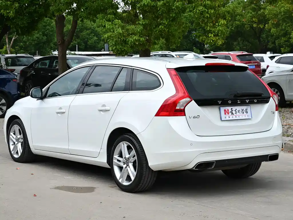 Volvo V60 — миниатюра 3