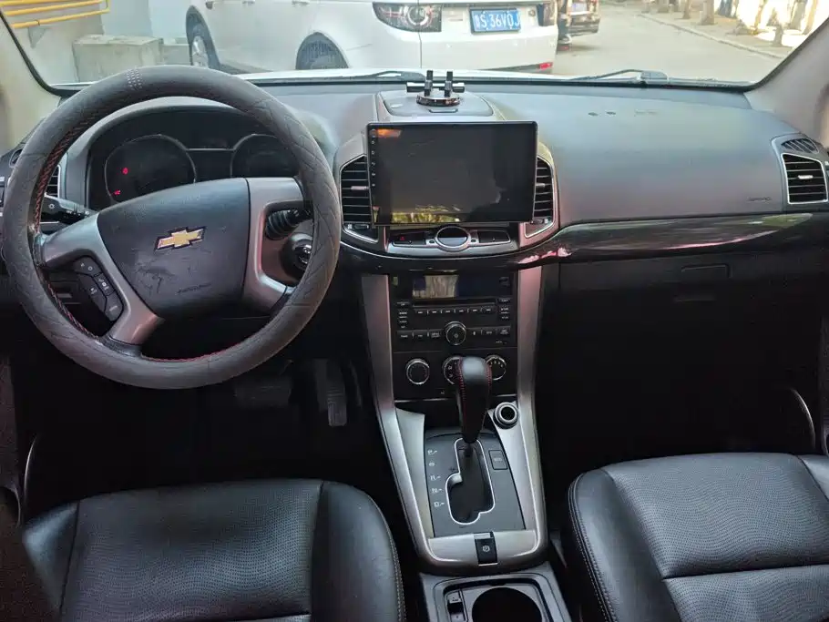 Chevrolet Captiva — миниатюра 12