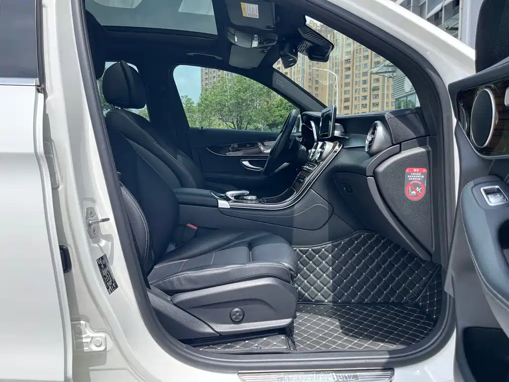 Mercedes-Benz GLC — миниатюра 23