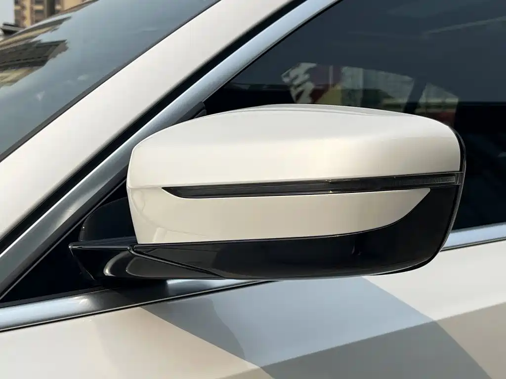 BMW 3 Series — миниатюра 11