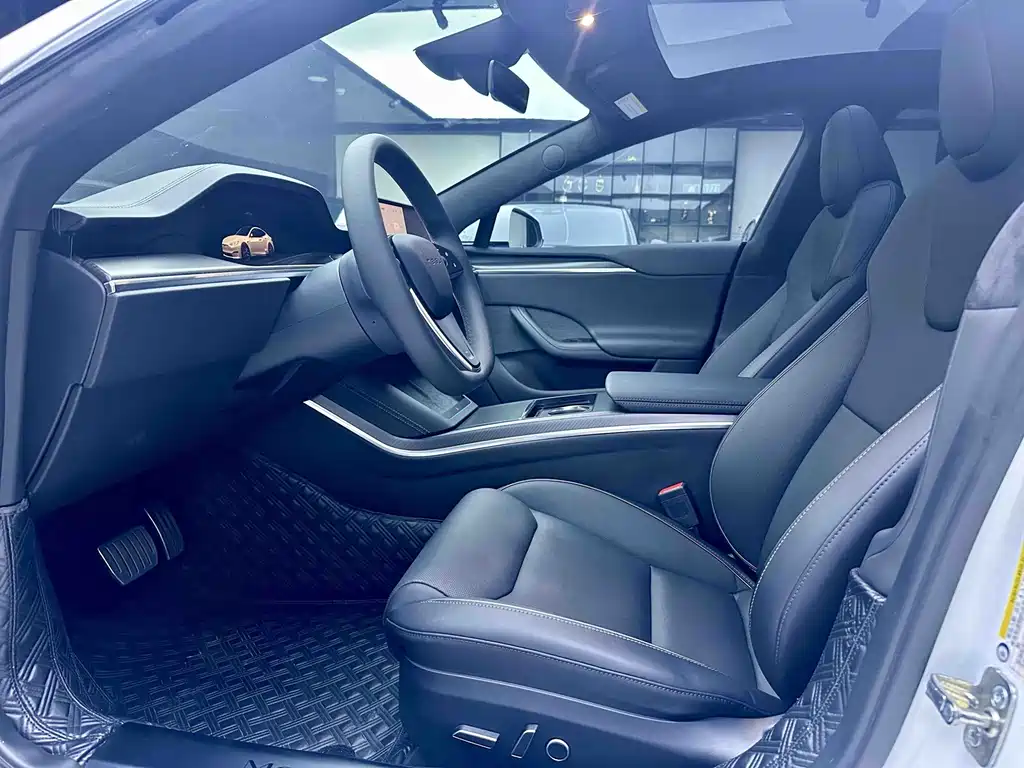 Tesla Model S 2023 Plaid