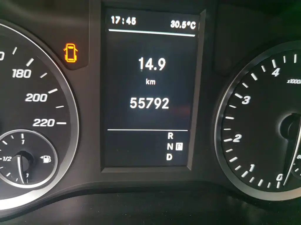 Mercedes-Benz Vito — миниатюра 13