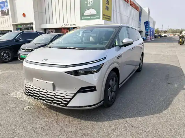 2026 Xpeng X9