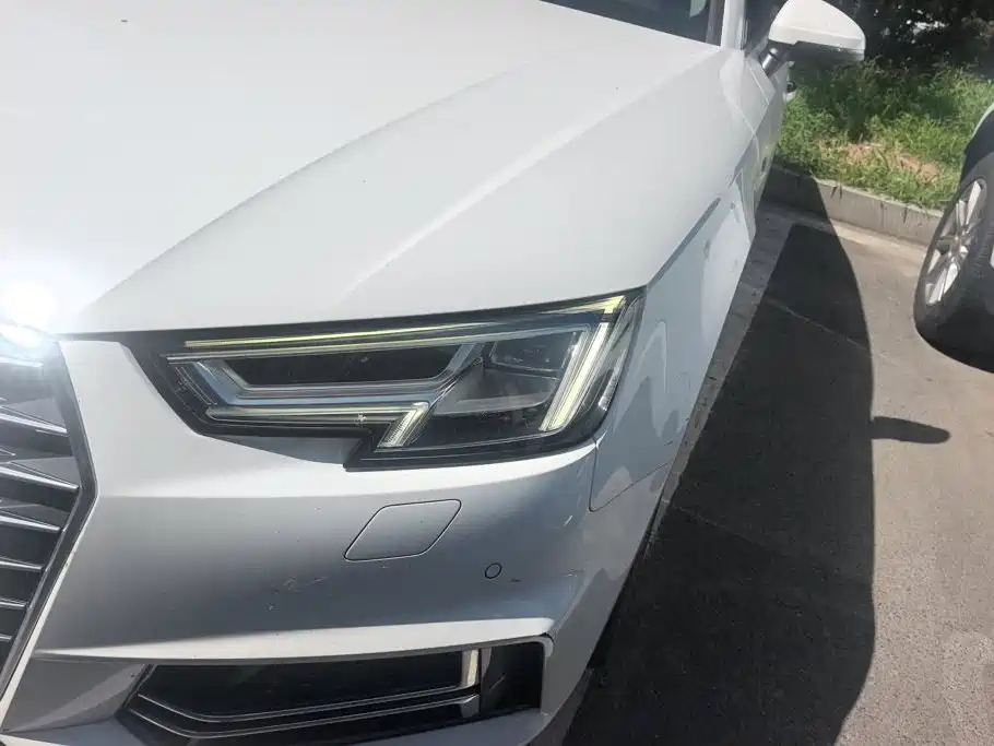 Audi A4L — миниатюра 4
