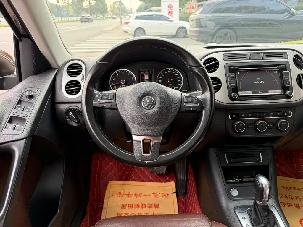 Volkswagen Tiguan — миниатюра 14