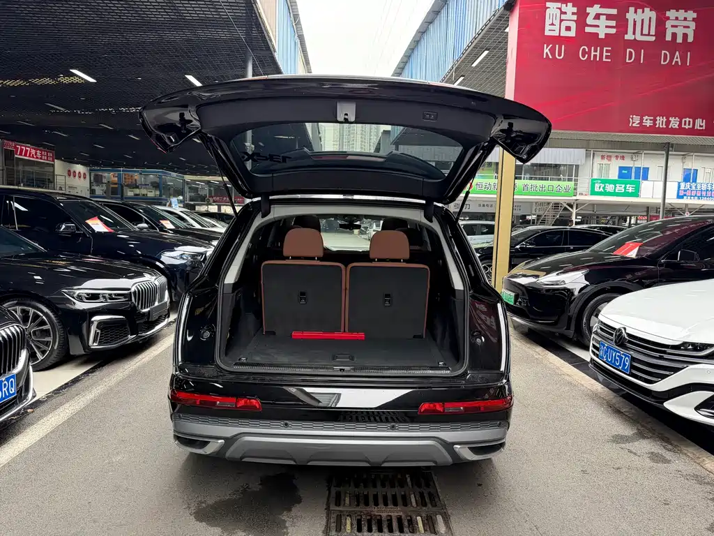 Audi Q7 — миниатюра 19