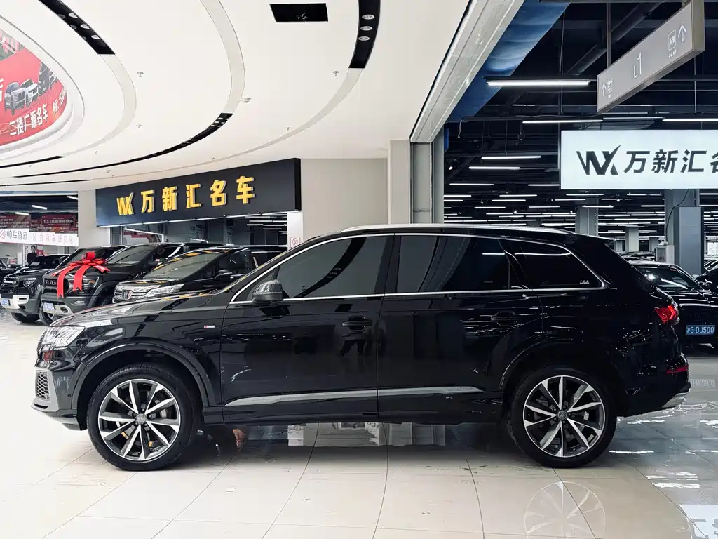 Audi Q7 — миниатюра 4