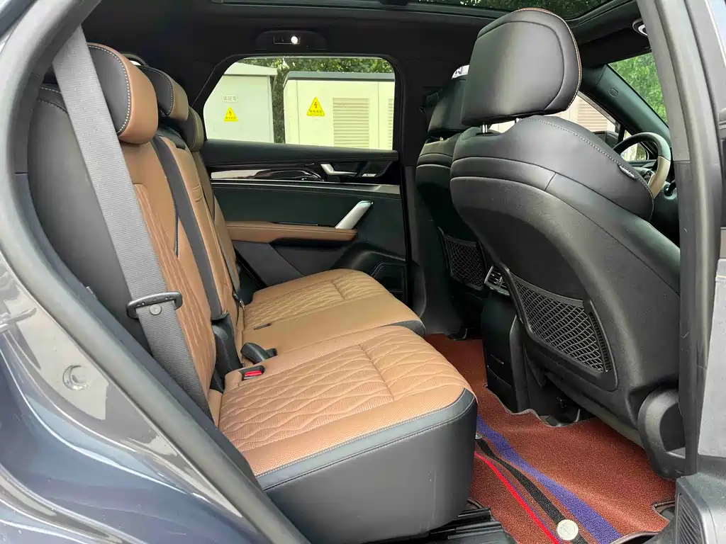 BYD Tang New Energy — миниатюра 8