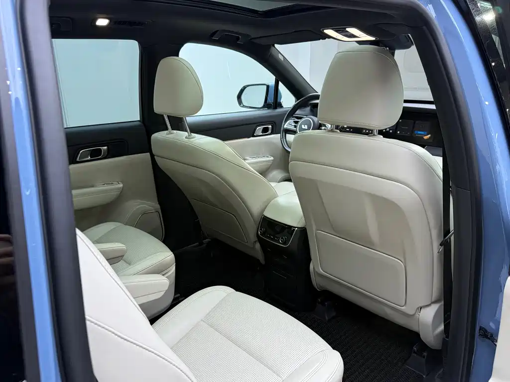 Li Auto Li ONE — миниатюра 11