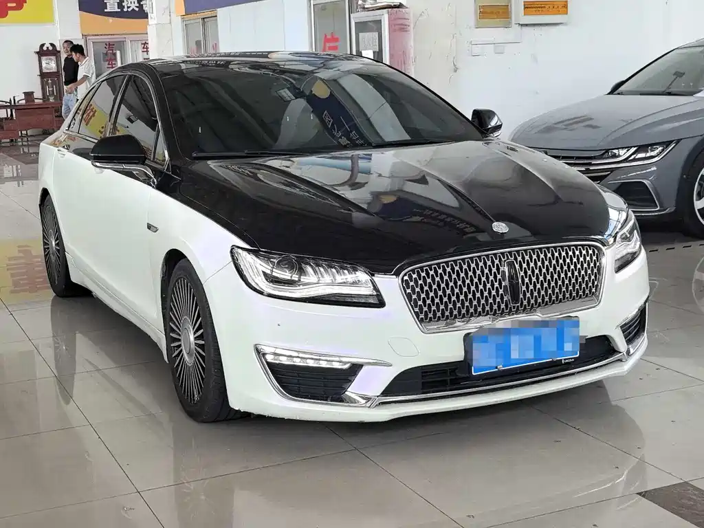 LINCOLN MKZ
