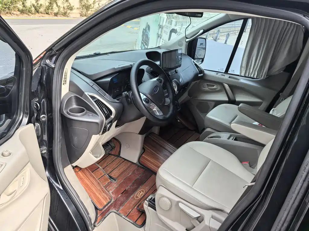 Ford Tourneo 2.0T Auto Fine Wise Edition, фото 6