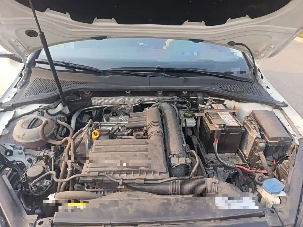 Volkswagen Golf — миниатюра 21