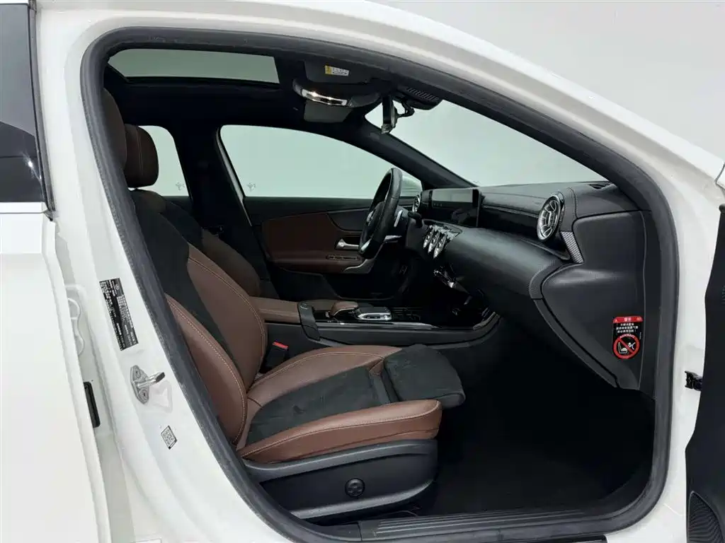 MERCEDES-BENZ A CLASS