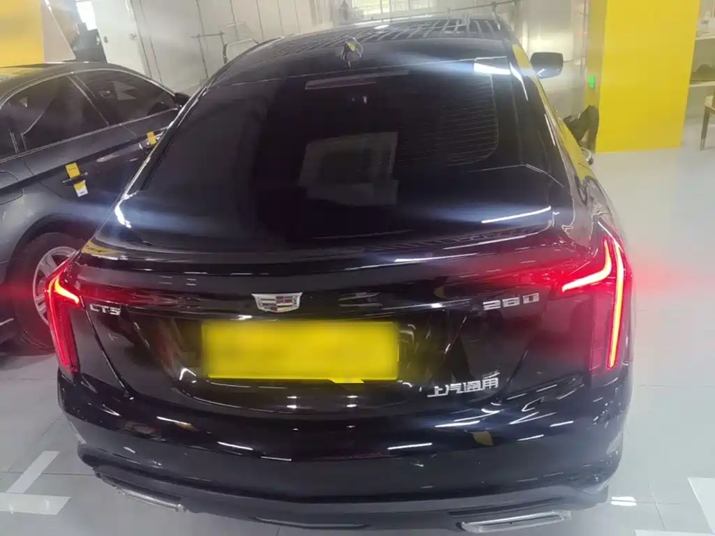 Cadillac CT5 — миниатюра 6