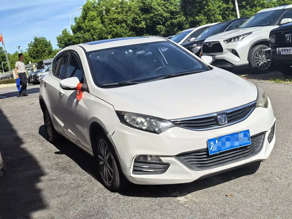 Changan Eado XT — миниатюра 7