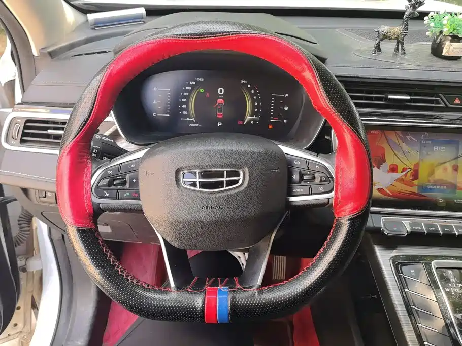Geely Boyue — миниатюра 15