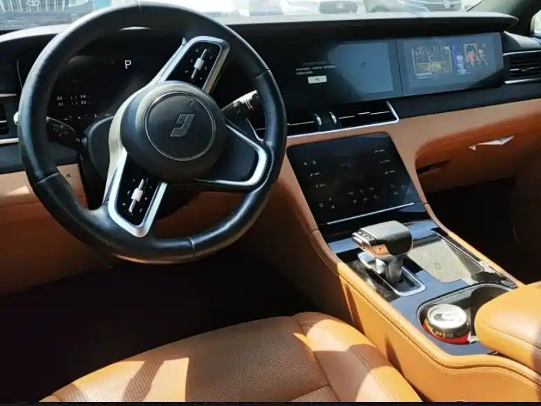 Li Auto ONE 2021 6 мест