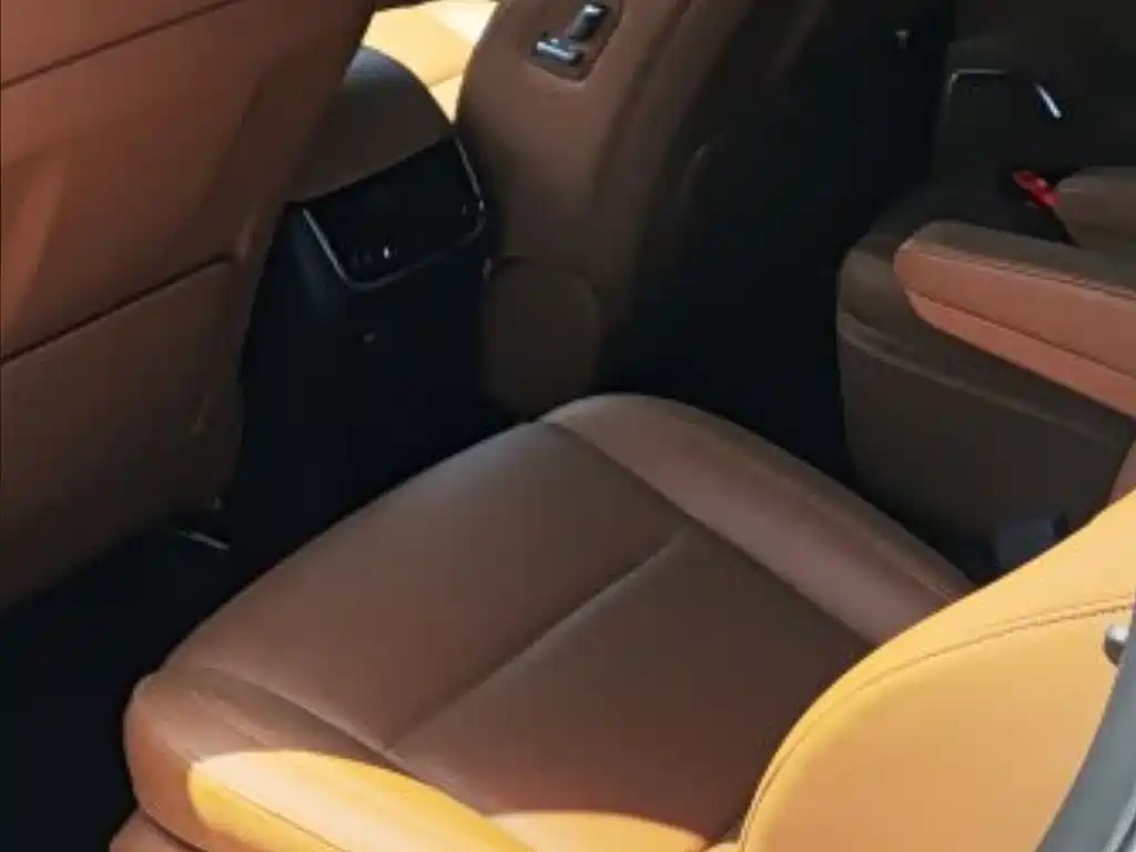 Li Auto ONE 2021 6 мест