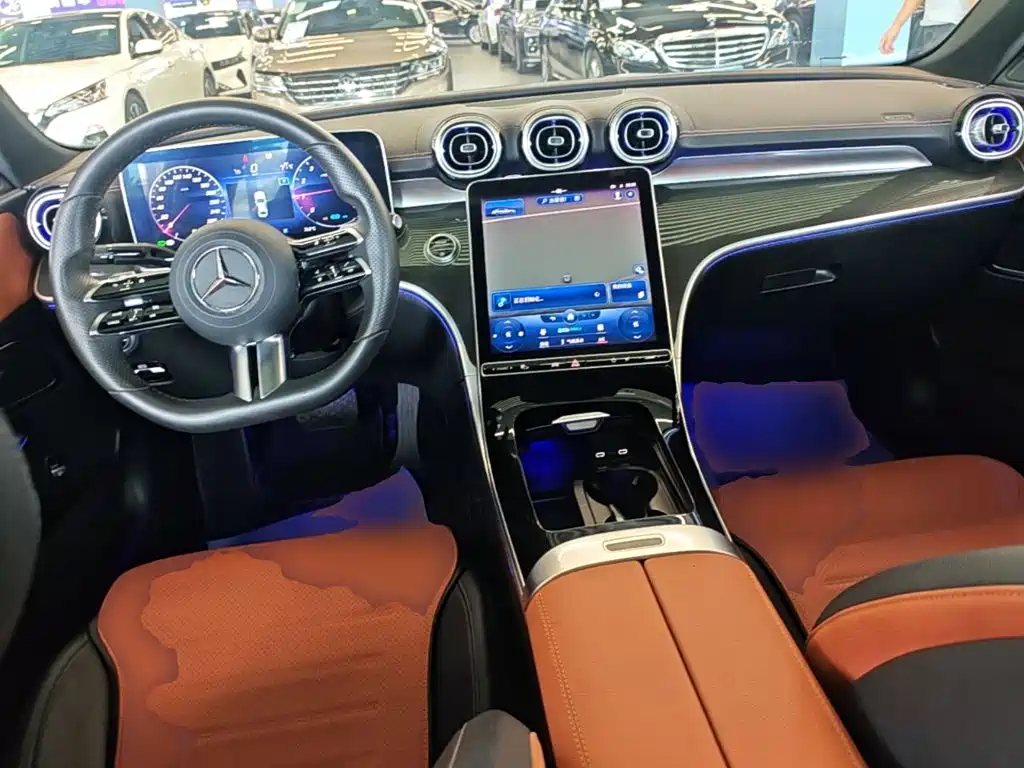 Mercedes-Benz C-Class — миниатюра 10