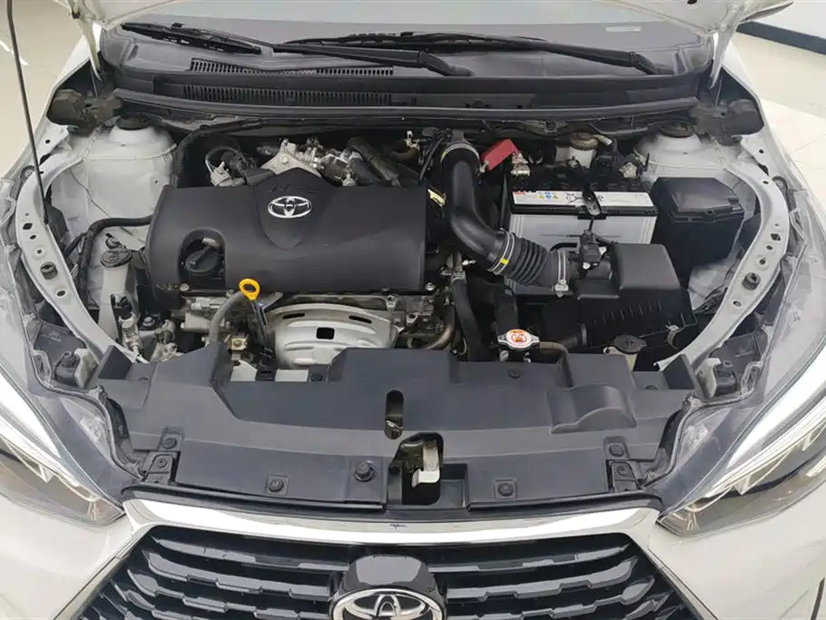 TOYOTA YARIS L ZHIXUAN