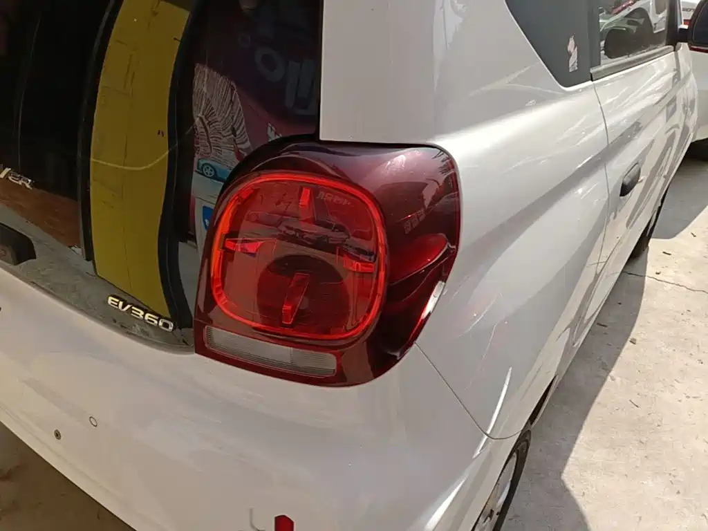 Roewe Clever — миниатюра 24