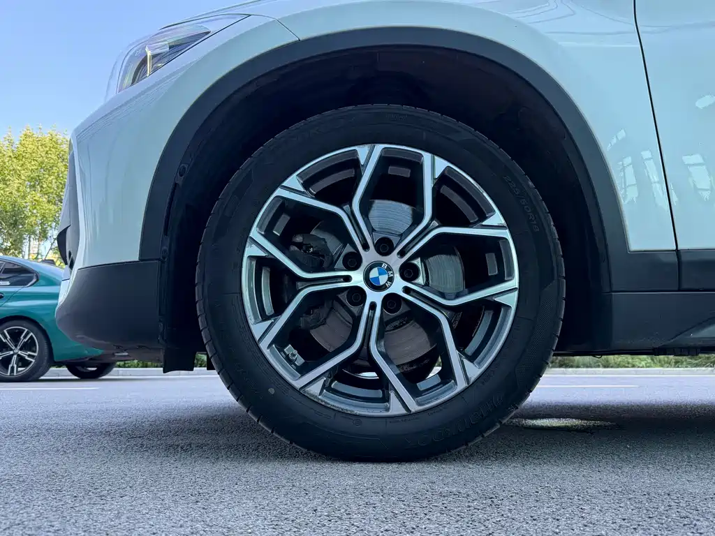 BMW X1 — миниатюра 20