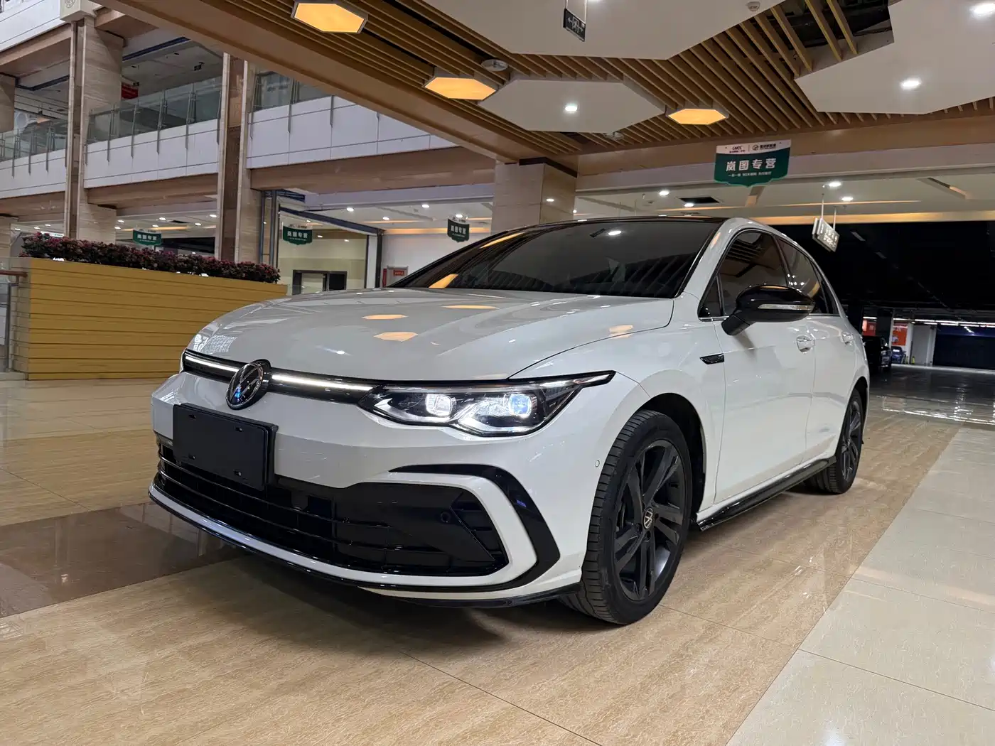 高尔夫 2023款 280TSI DSG R-Line 2023