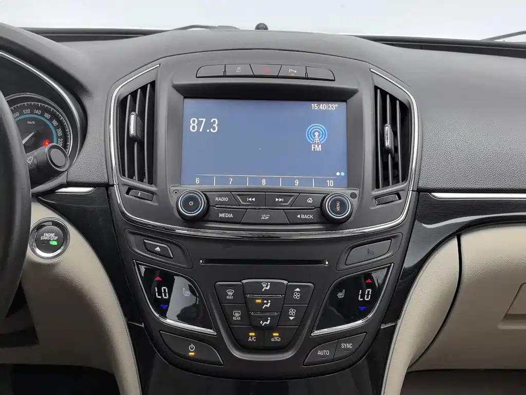 Buick Regal — миниатюра 12