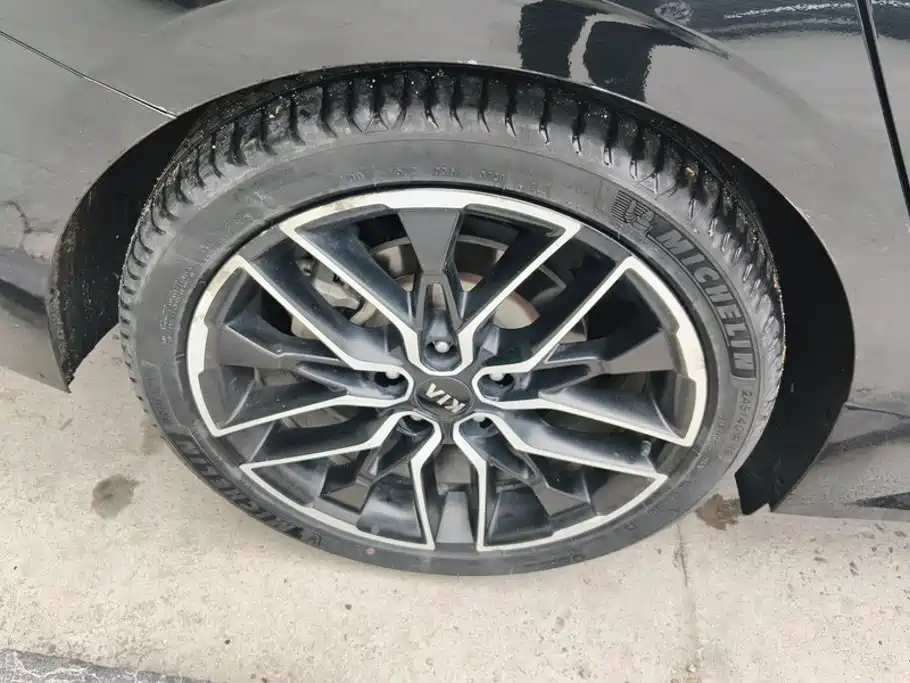 Kia K5 — миниатюра 6